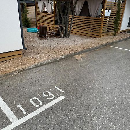 Mobile Home Saky, ビオグラード・ナ・モル エクステリア 写真